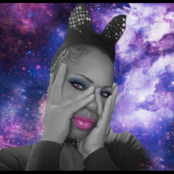 Meet your Posher, Tammy - Picture 4 of 16